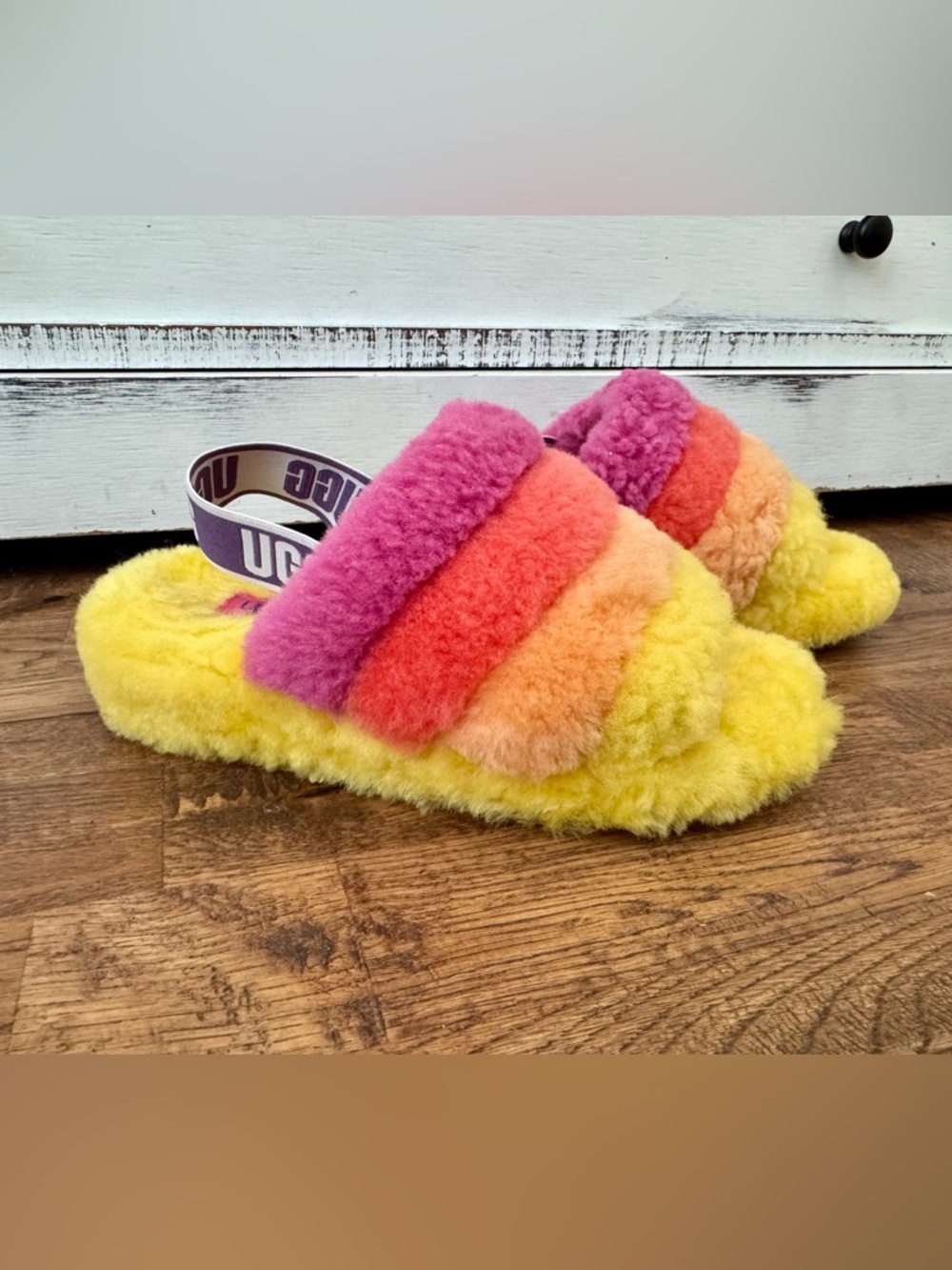 UGG Fluff Yeah Yellow Rainbow Slide‎ Slippers Women's Size 6